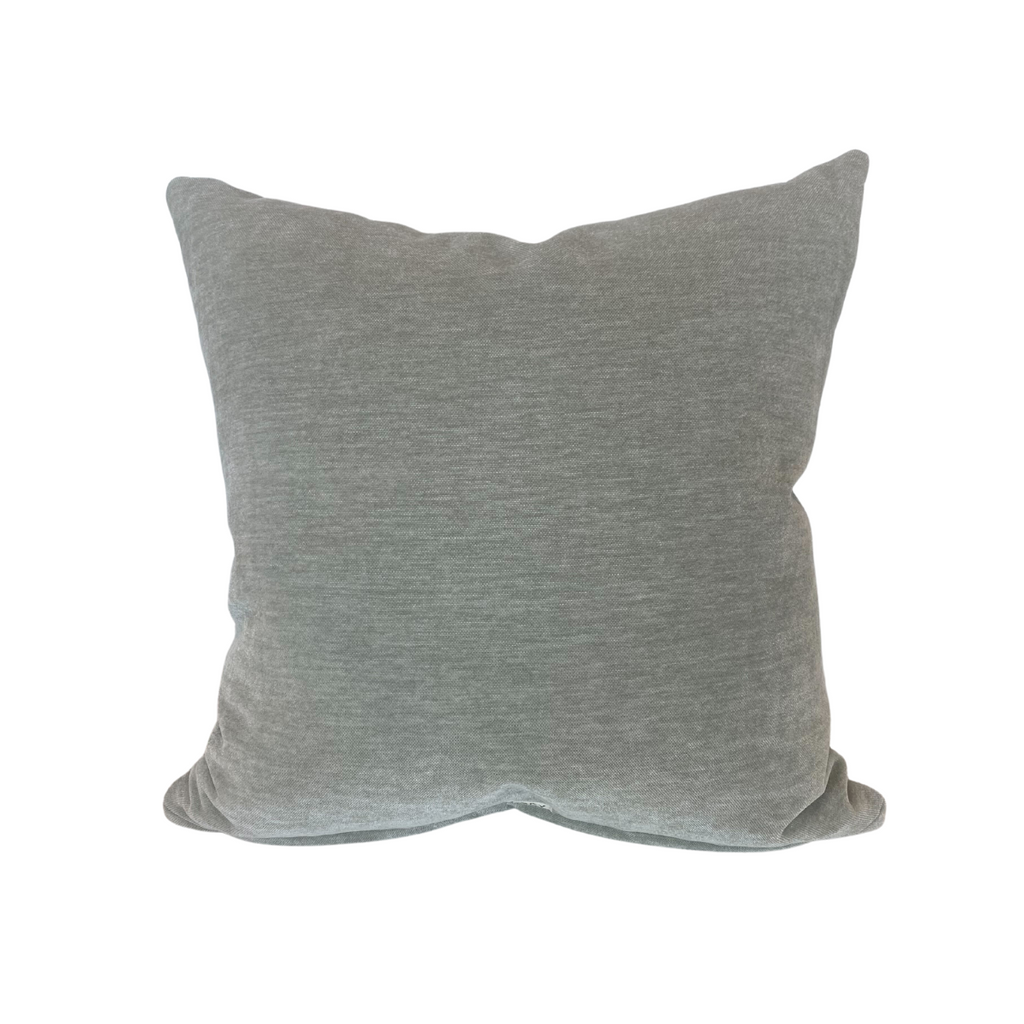 Magnia Pillow
